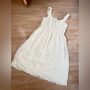 H&M | Cream Casual Dress